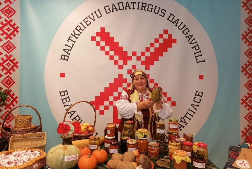 “Фестывальны кірмашок” у онлайн дапоўніў юбілейны канцэрт